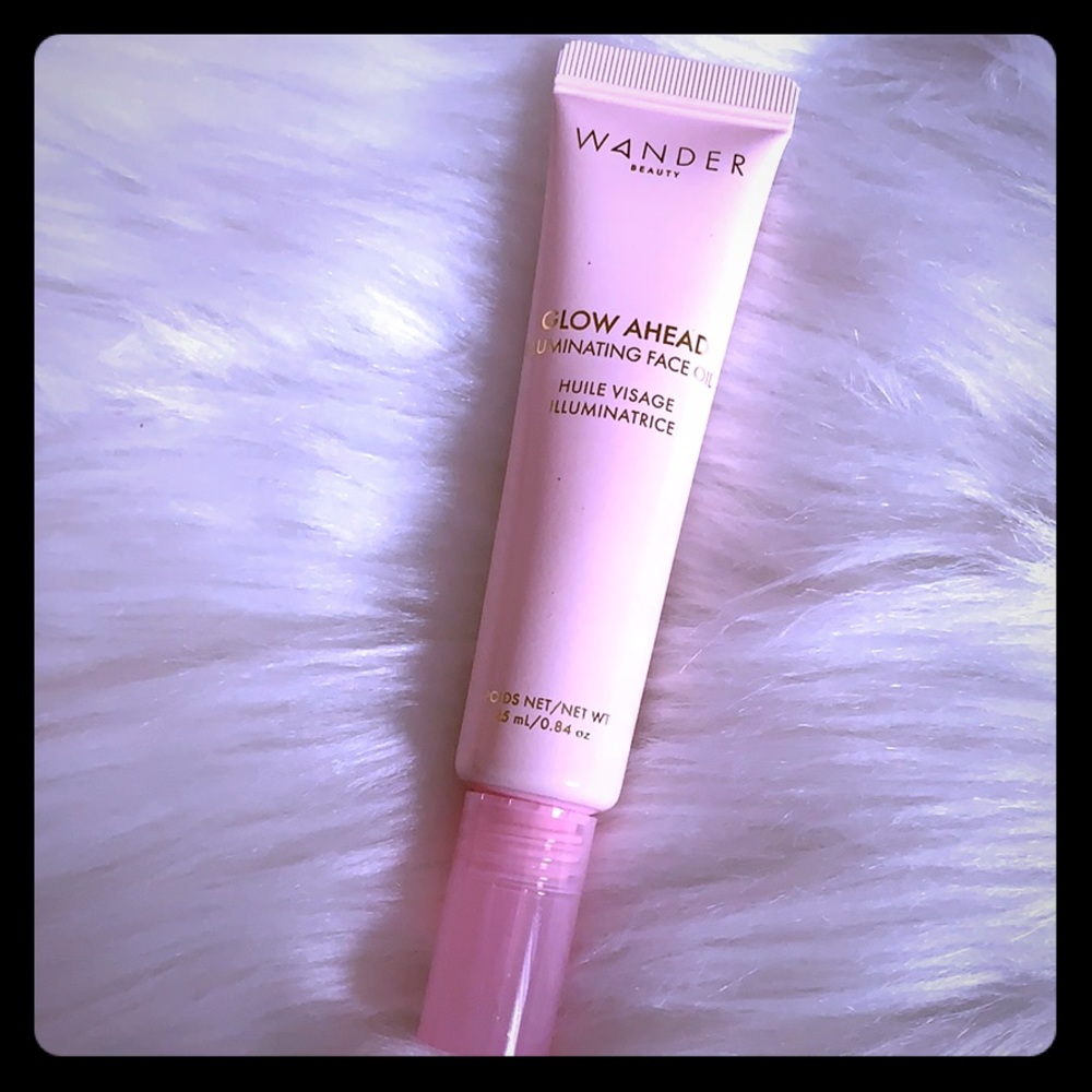 Wander beauty illuminating face oil